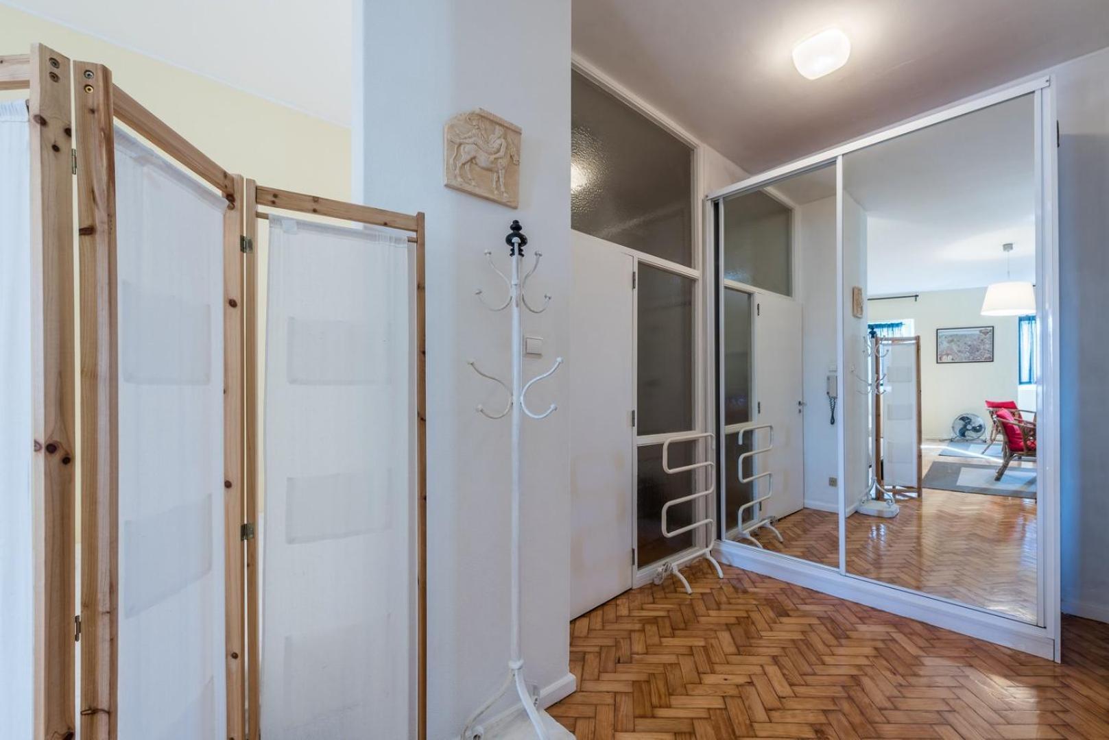 Guestready - Minimalistic Studio Downtown Porto Exterior photo