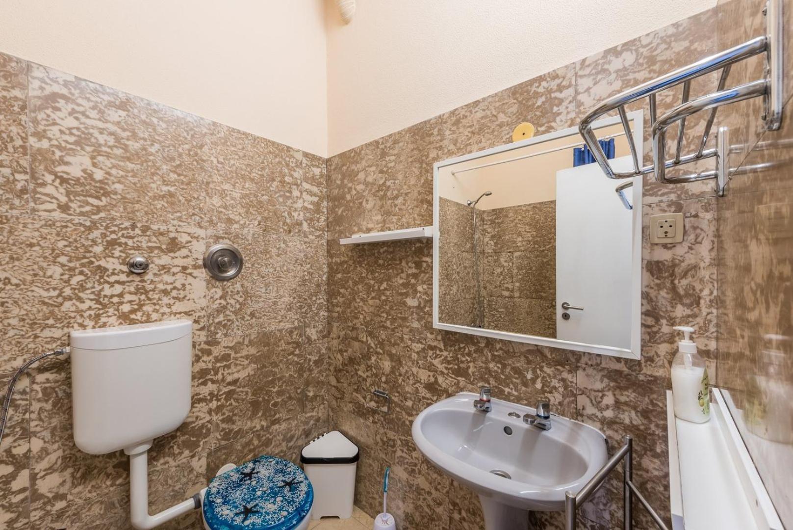 Guestready - Minimalistic Studio Downtown Porto Exterior photo